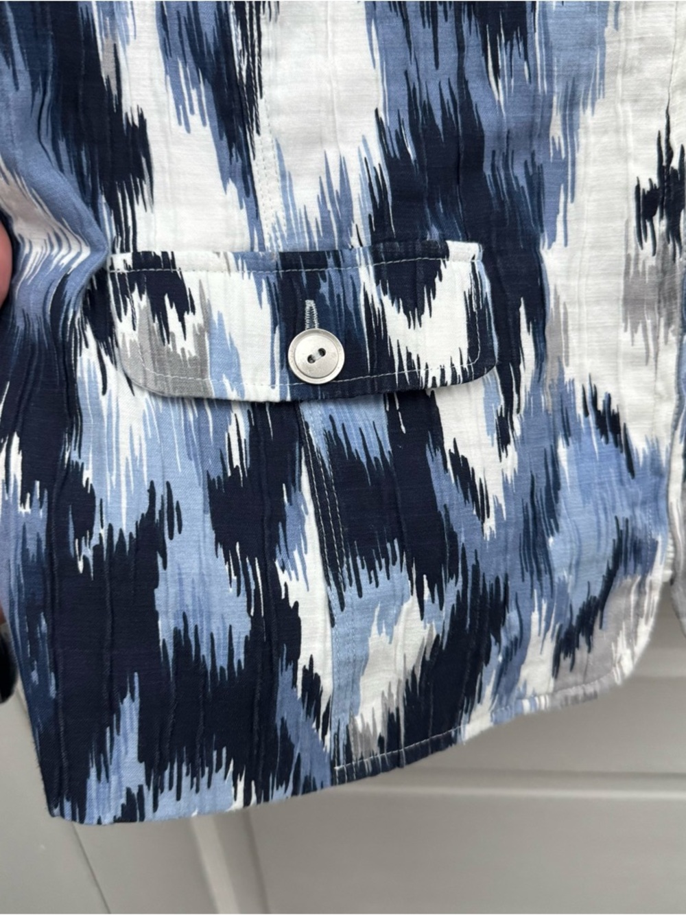 Alfred Dunner Blue Ikat Print Jacket Zip Front Lightweight Size 18 - Picture 3 of 10